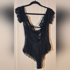 EVELUST Elegant Black Lace Lingerie Bodysuit